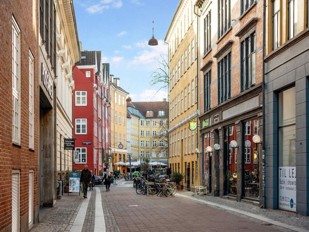 Sanders Leaves - Chic Three-Bedroom Apartment In Downtown Kopenhaga Zewnętrze zdjęcie